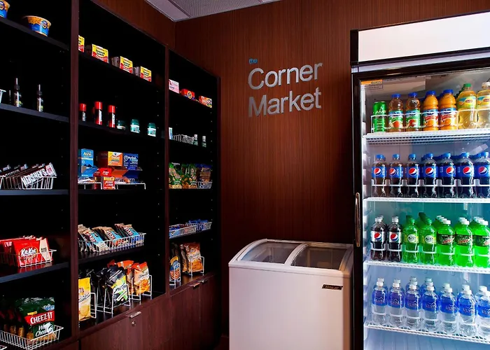 Fairfield Inn & Suites Houston Hobby Airport