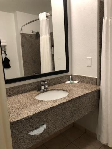 Fairfield & Hobby Airport Houston