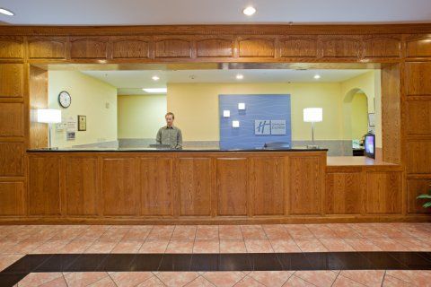 Fairfield & Hobby Airport Houston