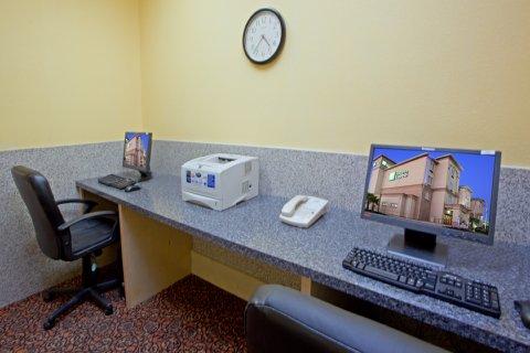 Fairfield & Hobby Airport 3* Houston